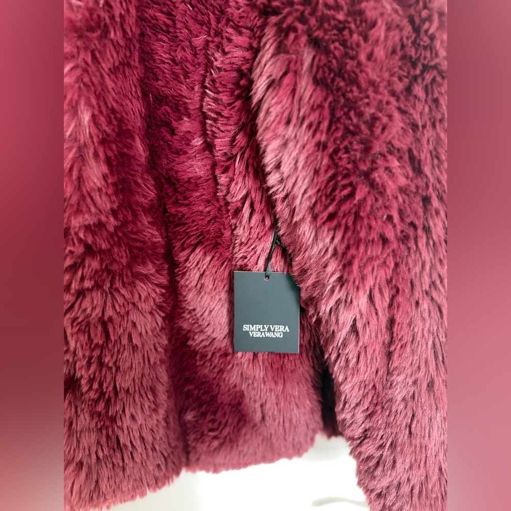 SIMPLY VERA WANG MAROON RED FAUX FUR GLAM FURRY RAVE SHERPA JACKET BURGUNDY - Picture 6 of 13